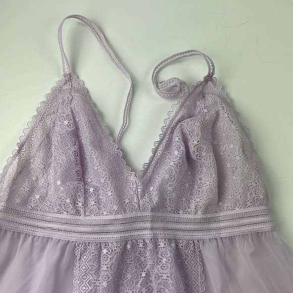 La Vie En Rose  Lilac semi sheer slip negligee - Picture 5 of 7